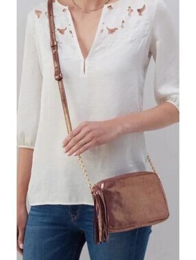NWT HOBO Renny Small Crossbody Bag Sugar Plum Metallic Leather MSRP $178
